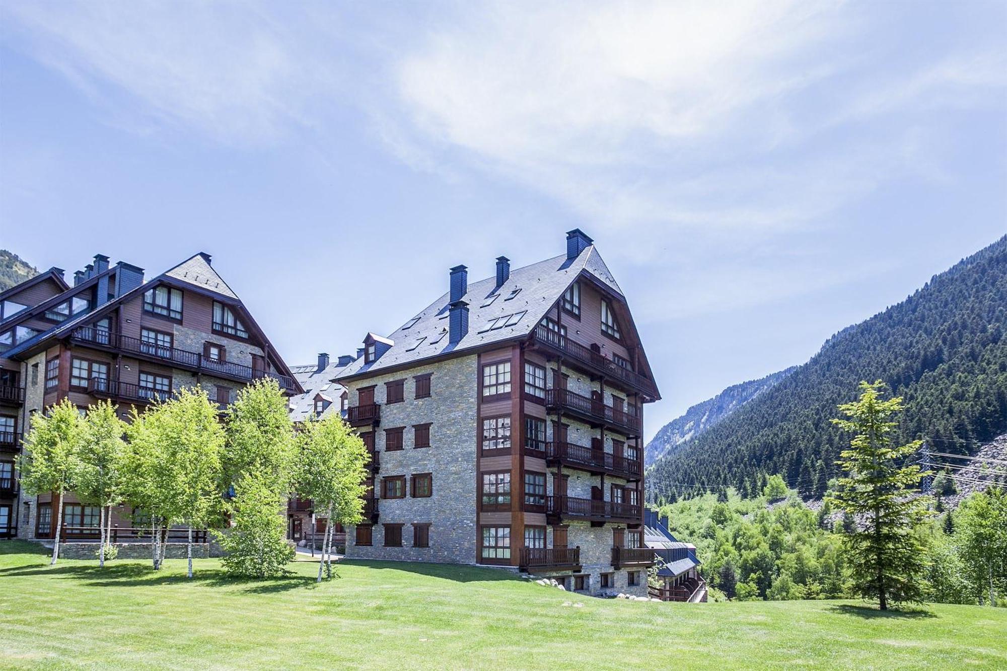 Luderna - Apartamento Val De Ruda A5 Orla Baqueira Beret Bagian luar foto