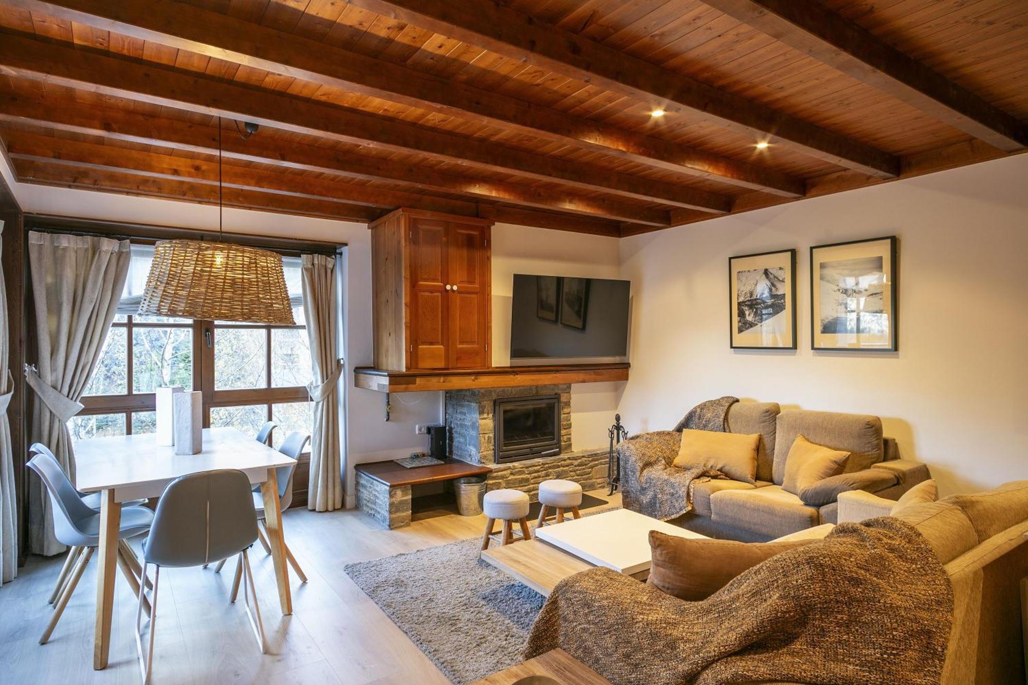 Luderna - Apartamento Val De Ruda A5 Orla Baqueira Beret Bagian luar foto